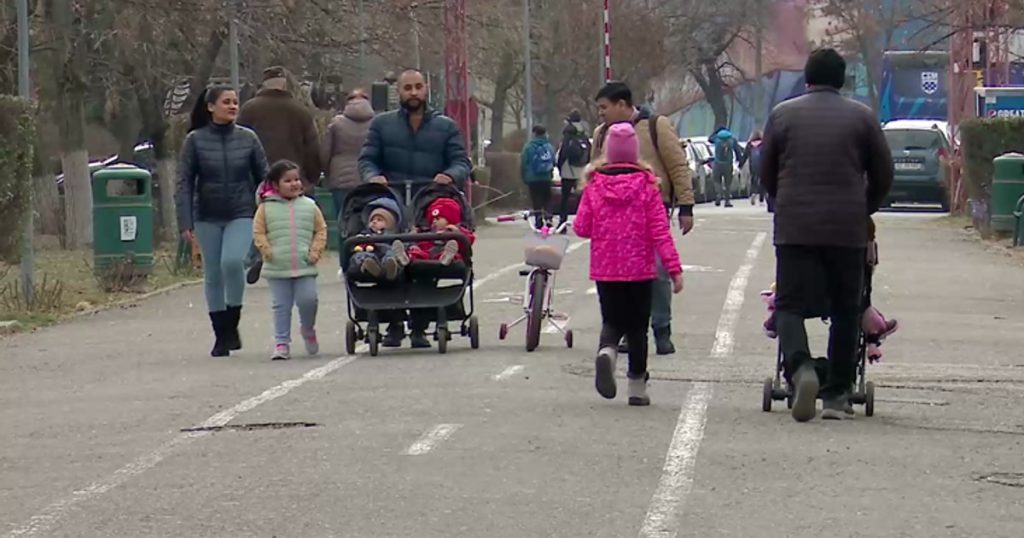 "Little Asia" from the bend of the Carpathians. Several Nepalese settled and started families in Romania VIDEO