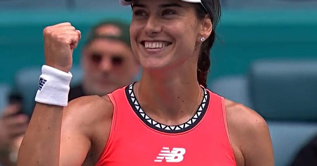 Sorana Cîrstea passed the first round in Dubai (WTA 1000).  The tournament has a total prize pool of $3,211,715