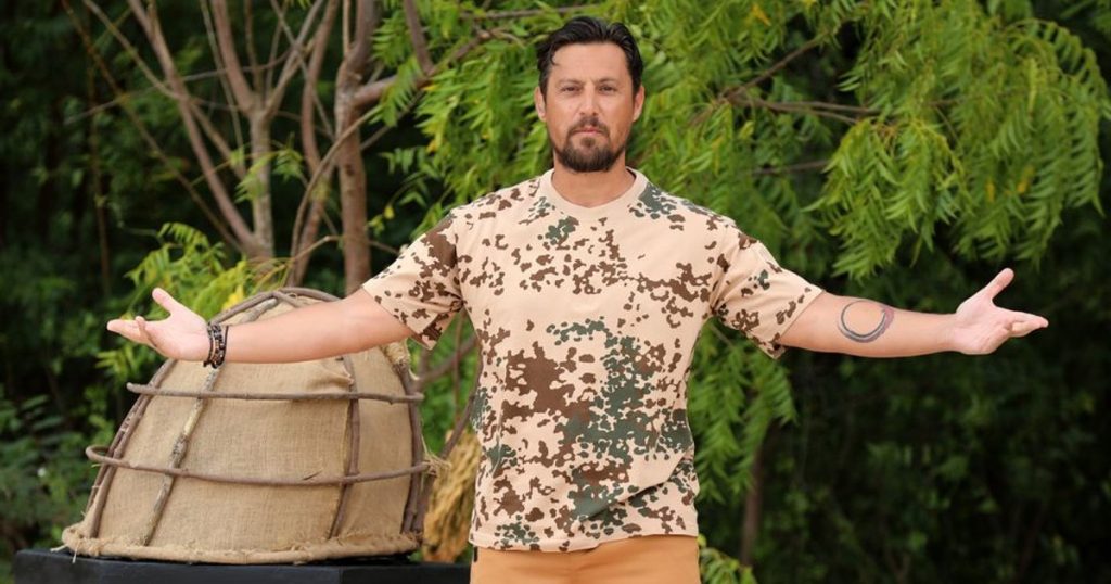 Survivor All Stars 2024, February 13.  First auction of the season!  What the winning team gets