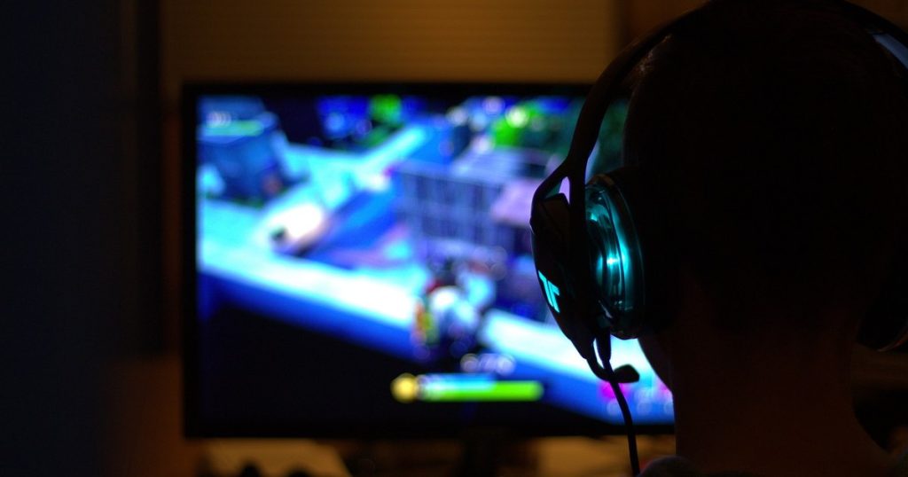 Young Romanians dream of getting rich from "gaming".  How dangerous is the phenomenon called "digital cocaine"