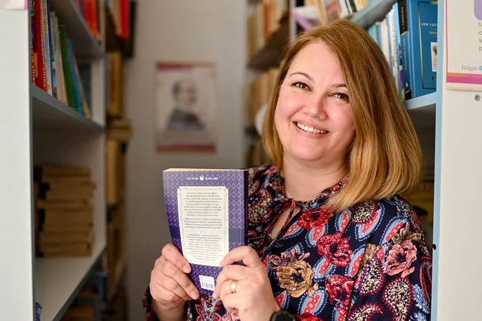 Adina and her husband created a course for teachers PHOTO projektmerito.ro