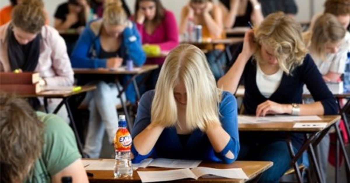 Chronicle of a Foretold Disaster: The Baccalaureate Simulation.  What teachers say about the results of the matriculation exam simulation