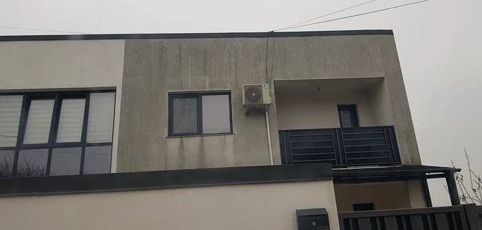 House with new plaster SOURCE Facebook 