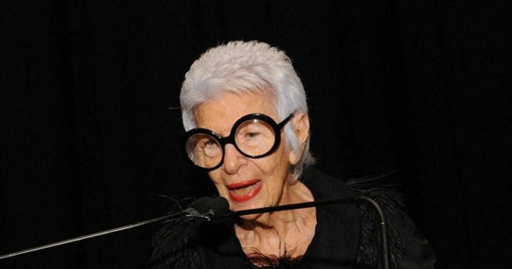 Iris Apfel, nicknamed the "geriatric starlet", a New York fashion icon, has died at the age of 102
