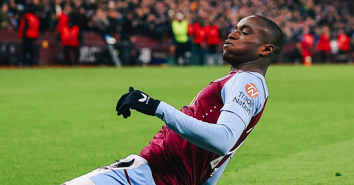 Olympiakos Piraeus incredibly overturned the result in the round and qualified against Maccabi Tel Aviv.  Aston Villa also qualified after a match won on goal