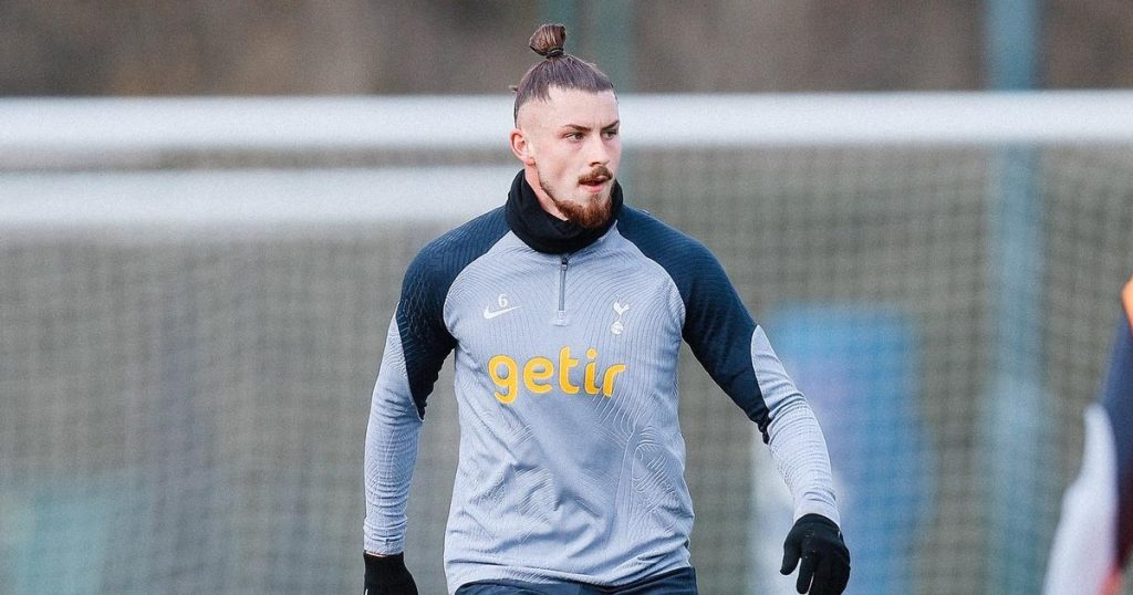 Radu Drăgușin, another disappointment.  The manager's explanations after the 3rd match in which the Romanian did not play