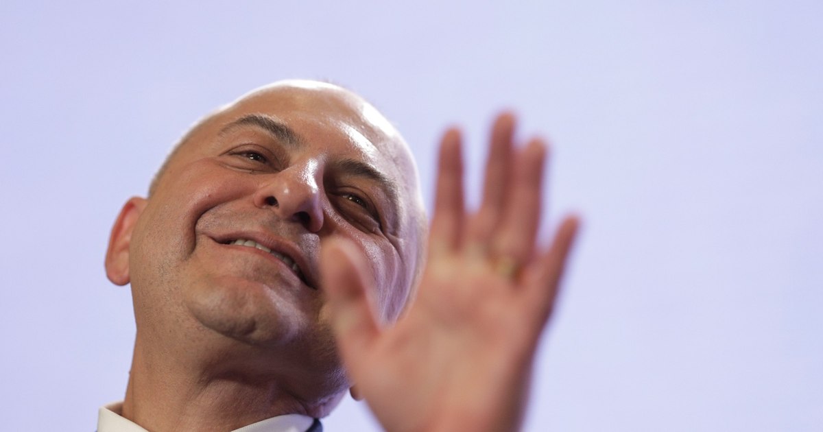 Report.  Launch of the PSD-PNL candidate in the Capital, training for the electoral campaign.  What was not seen on TV