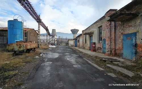 Lonea mine from Hunedoara ji valley Photo Daniel Guță THE TRUTH (27) jpg