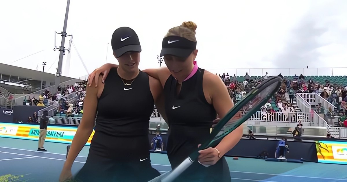 Sabalenka, the first appearance on the field, 3 days after the ex-boyfriend committed suicide.  The touching gesture at the end of the match