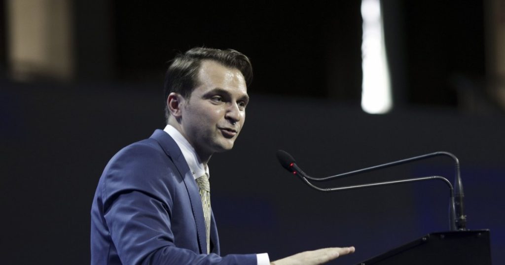 Sebastian Burduja, book on the "plan for Bucharest": "I have a dream, to raise the Capital of Romania higher than it has ever been"