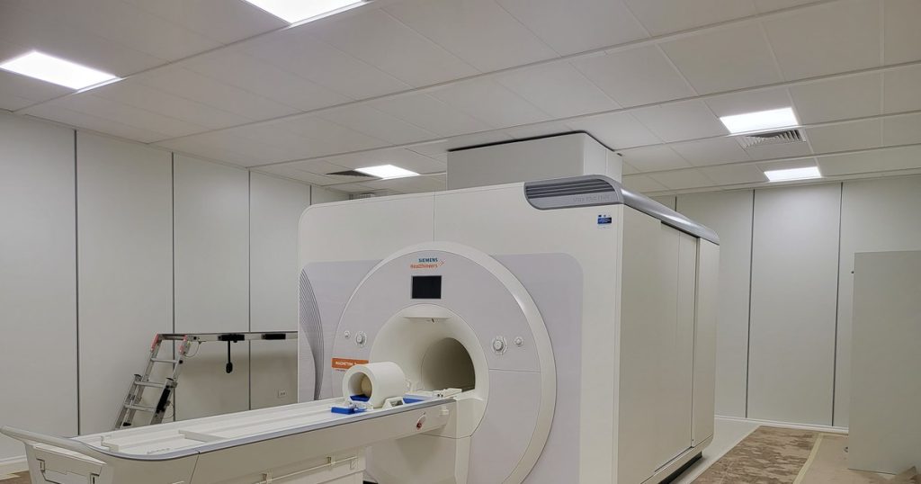 UBB Cluj-Napoca has the best performing imaging platform in Eastern Europe.  "There are several dozen in the world"