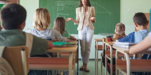 More than 6,300 teachers have passed the final exam, the Minister of Education announces. How many got average 10