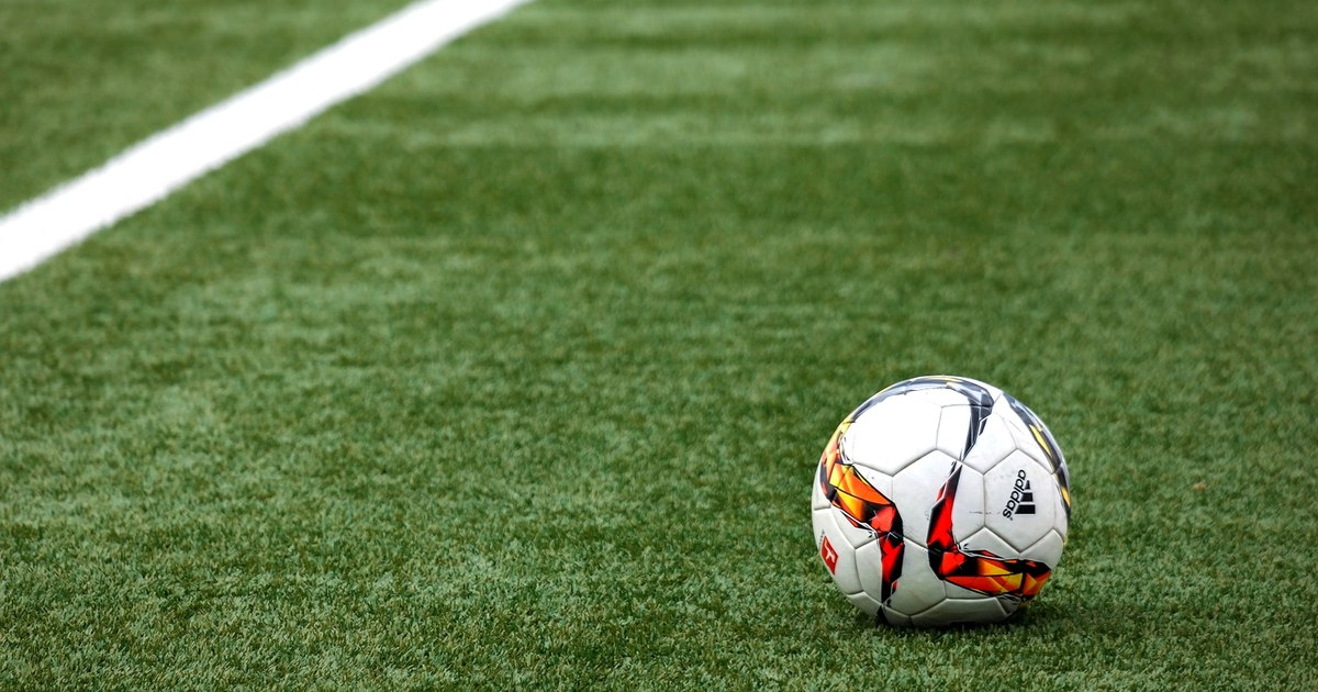 Which teams are fighting to save themselves from relegation?  Play-out standings + full schedule