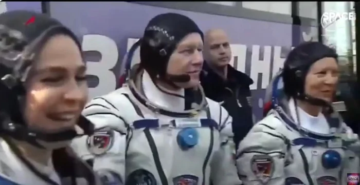 The astronauts from the Soyuz shuttle were supposed to arrive at the ISS, you tube video capture