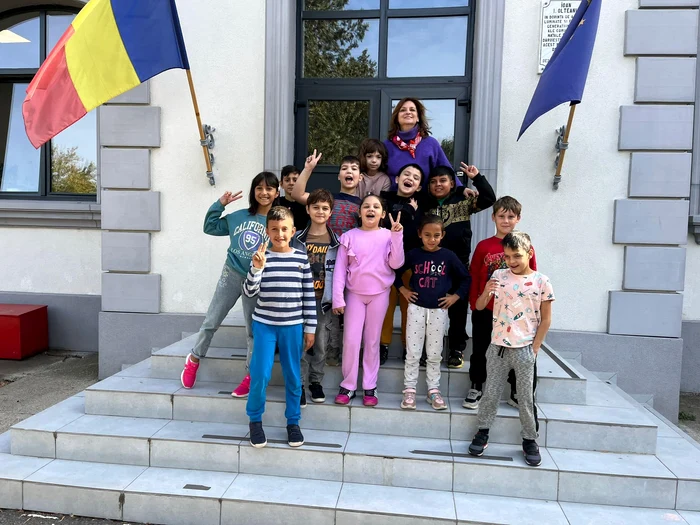 The teacher encourages her students to come up with ideas to make learning easier PHOTO personal archive