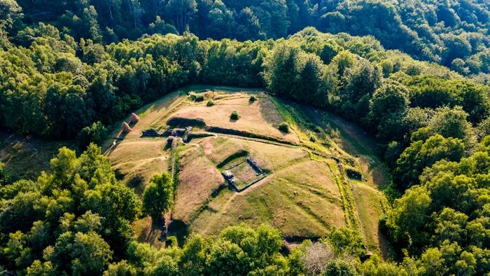 Blidaru fortress.  Photo: Discover Hunedoara