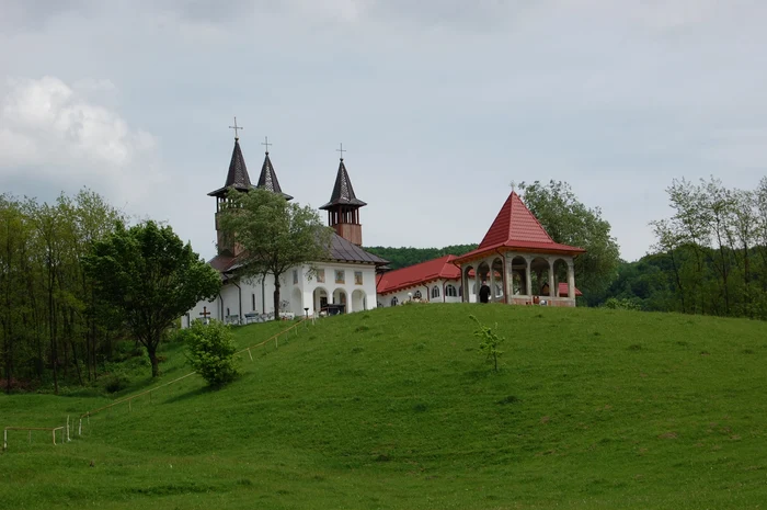 Interreligious complex.  PHOTO Vulcana Bai Town Hall