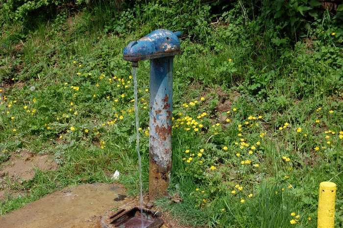 Sulphurous water tank.  PHOTO Vulcana Bai Town Hall