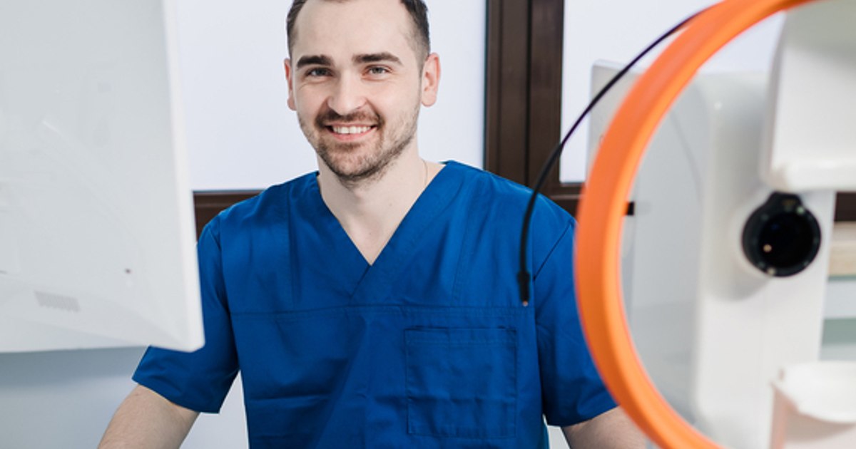 Dr. Ștefan Oprea, ophthalmologist: "We live in an extremely polluted environment and we cannot avoid allergies" INTERVIEW