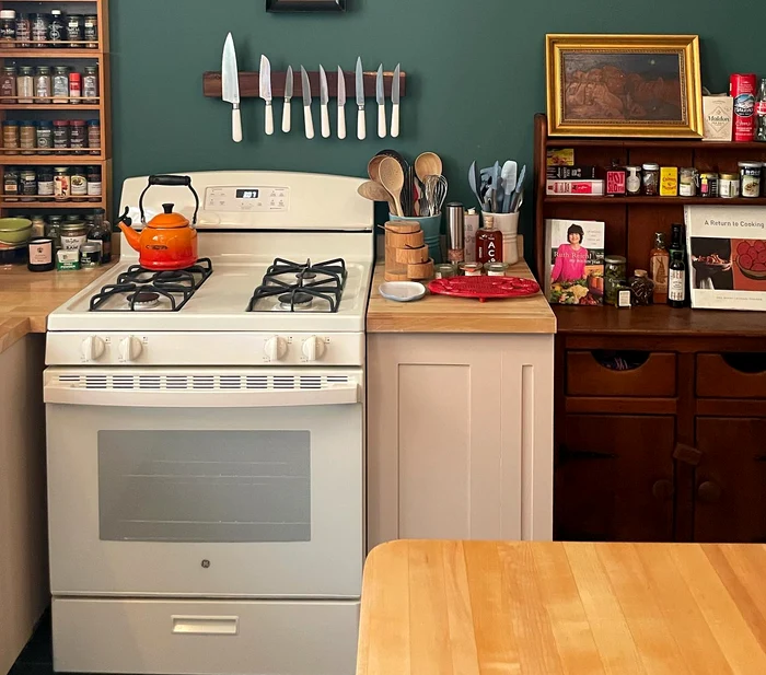 Drew Barrymore has also shown off her kitchen on social media.  PHOTO Facebook Drew Barrymore