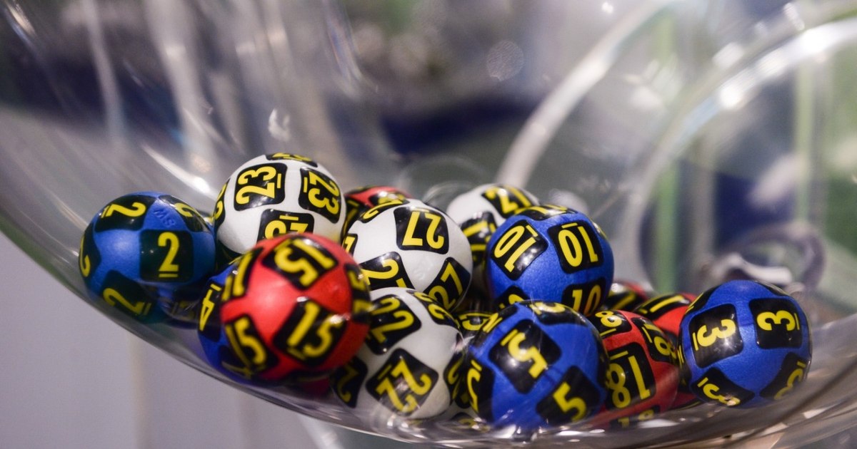 Lotto 6/49, Lucky, Joker, Lucky Plus, Lotto 5/40 and Super Lucky results.  On Thursday, April 4, the carryover to 6/49 exceeds 1.56 million euros