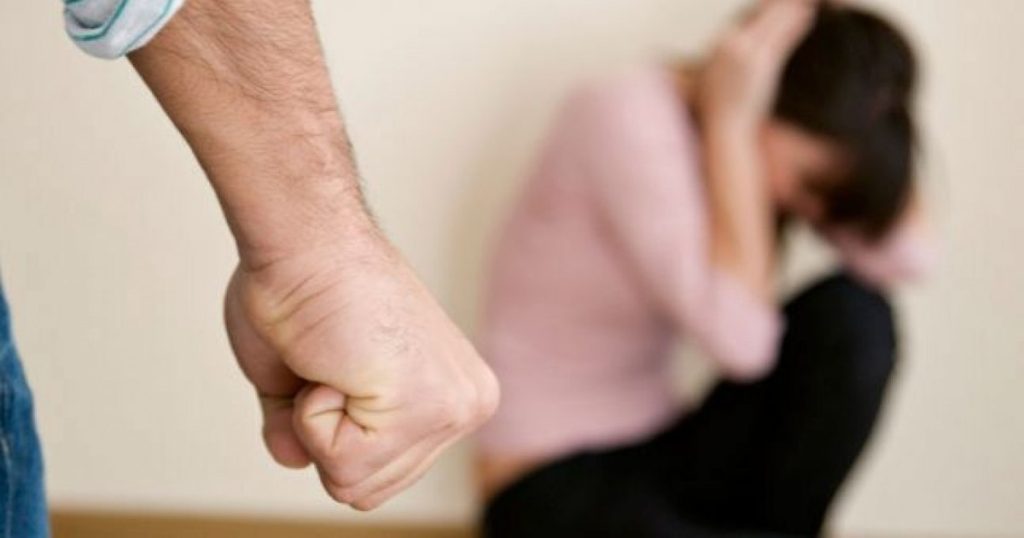 Psychologist: "The aggressor will always remain an aggressor."  40% of Romanians do not know that domestic violence is punishable by law
