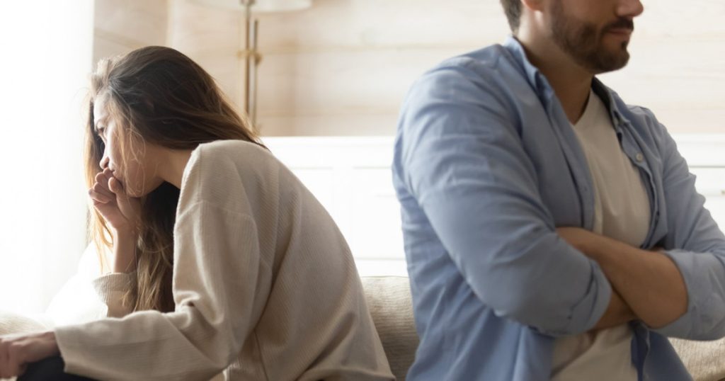 Recognizing and breaking free from toxic relationships