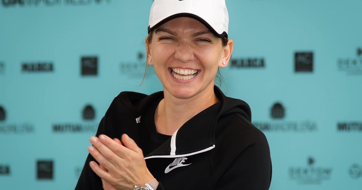 Simona Halep told all the ordeal she went through.  What she told her mother on the plane to Miami