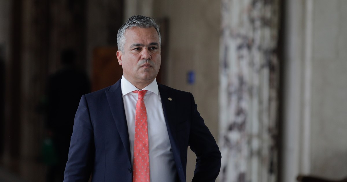 The Ministry of Development is reducing positions.  What Adrian Vestea says