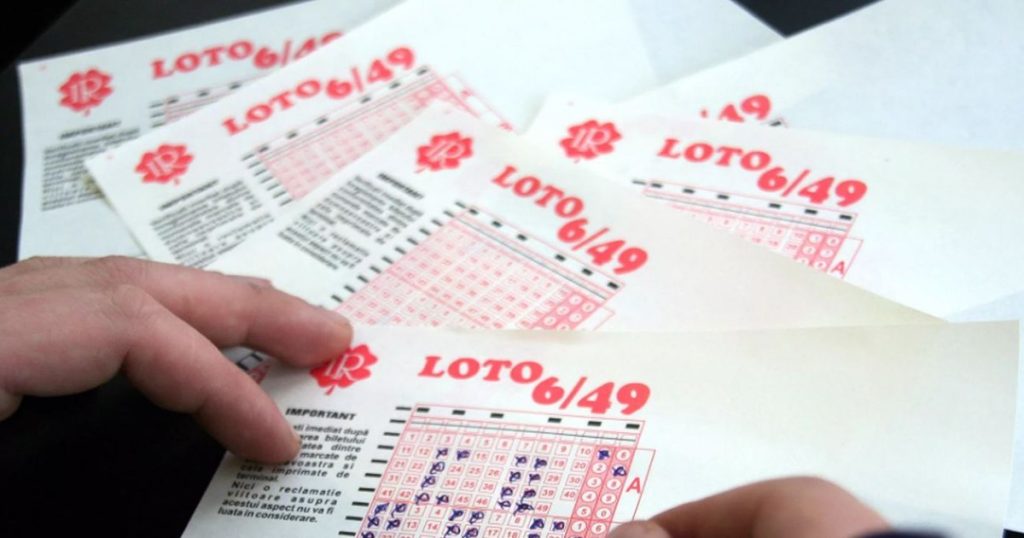 The message sent by the Bucharest resident who won over 1.94 million euros in Lotto 6/49.  How long has he been playing?