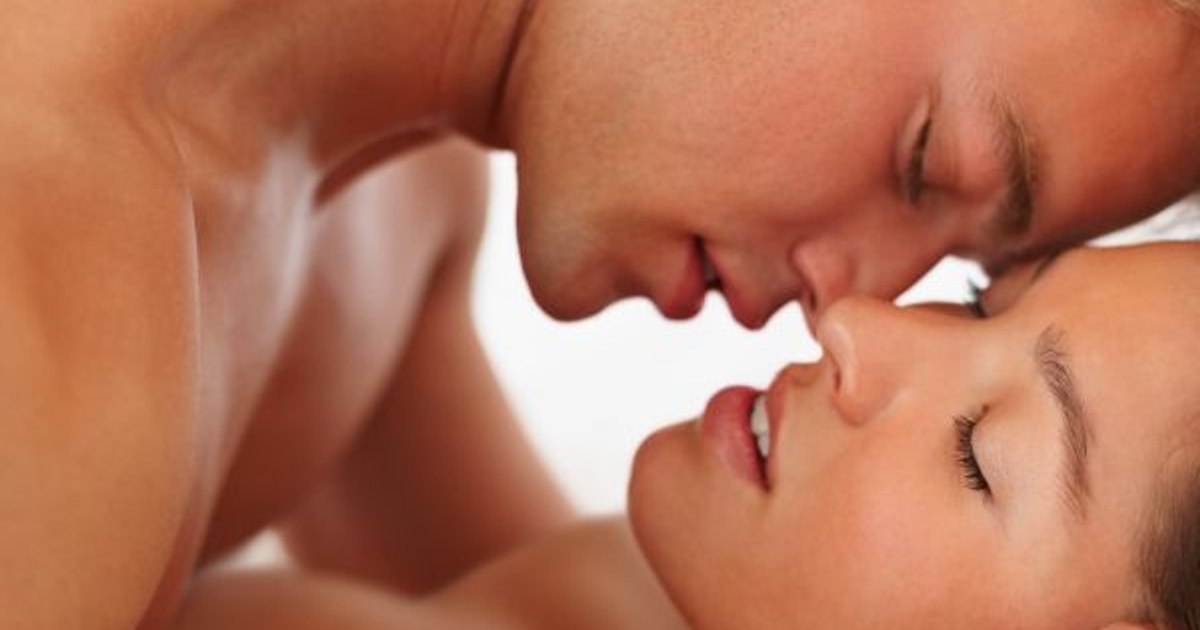 The right age to start having sex.  DSP specialist doctor: "Health education includes sex education"