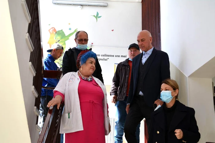 Nurses are hard to replace by AI PHOTO Ioan Buciumar