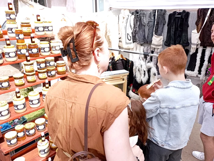 The stands were attacked by visitors PHOTO Cosmin Zamfirache