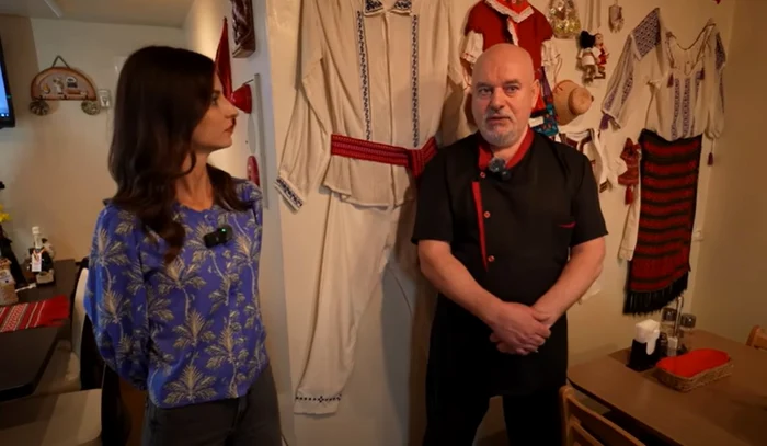 The restaurant is in traditional Romanian style Video capture: HaiHui in two