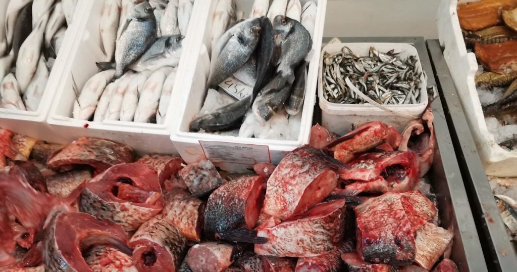 Danger of death in fisheries.  More than 1.3 tons of adulterated fish and fish preparations were withdrawn from sale by ANPC