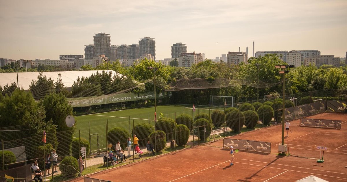 Six Romanians qualified for the round of 16 of the ITF tournament in Bucharest