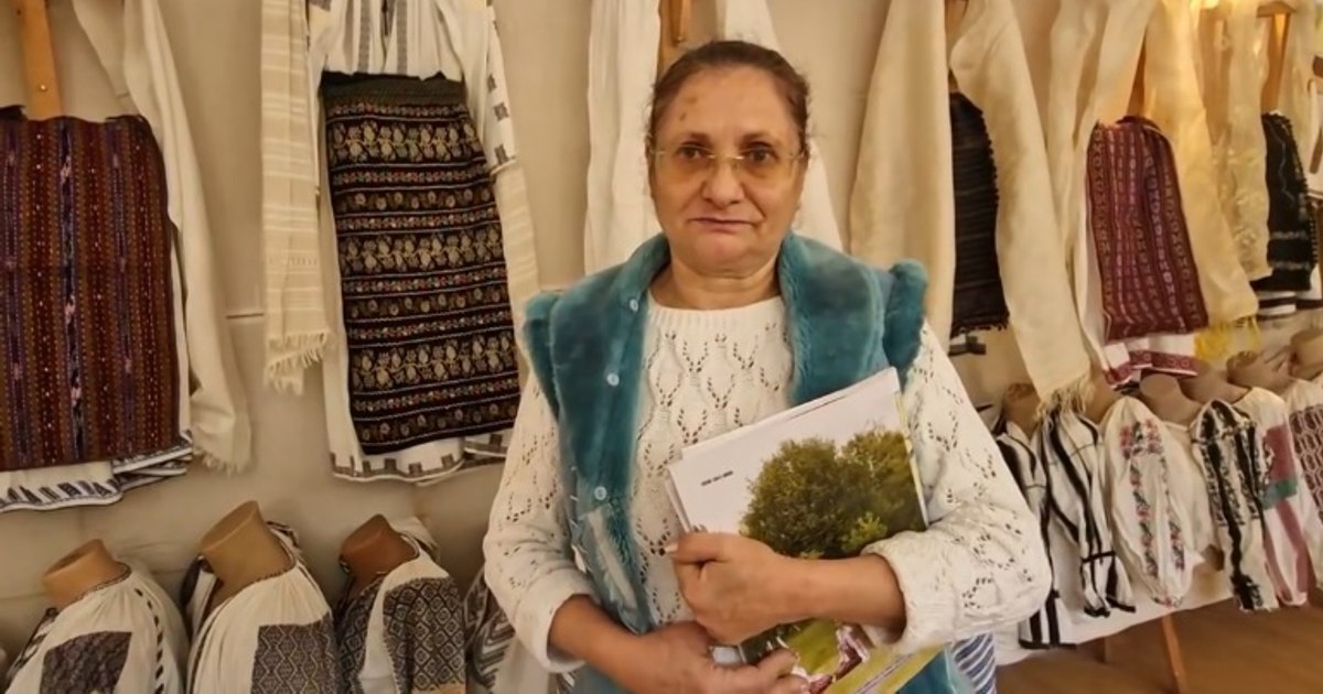 The librarian who collects folk costumes and ancient objects.  He opened a village museum