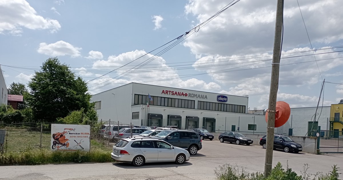 The place in Romania where the industry of global fashion giants is collapsing.  Thousands of employees lose their jobs