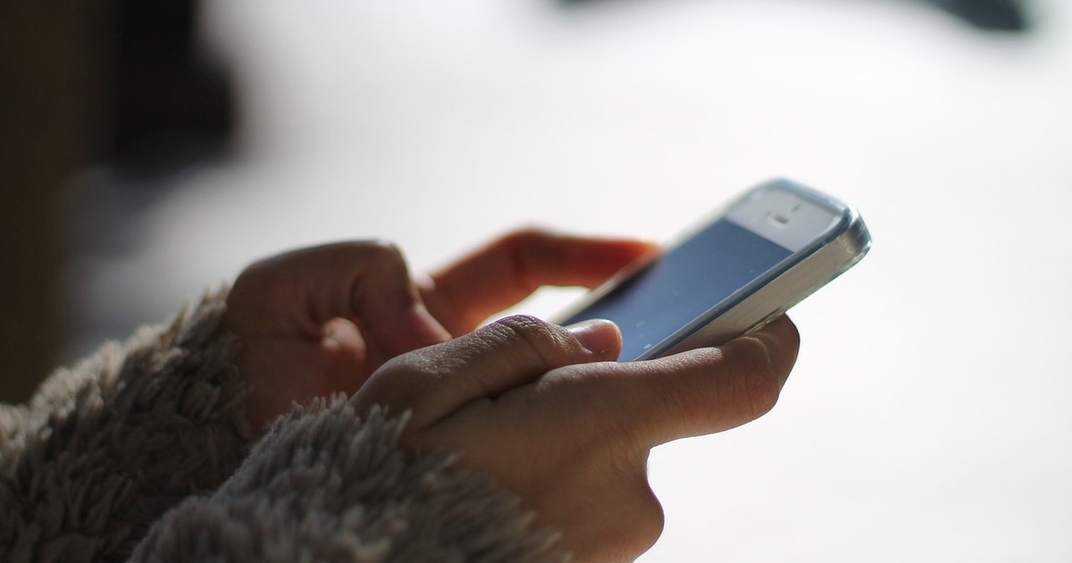 WhatsApp trick to find a contact's location without them knowing