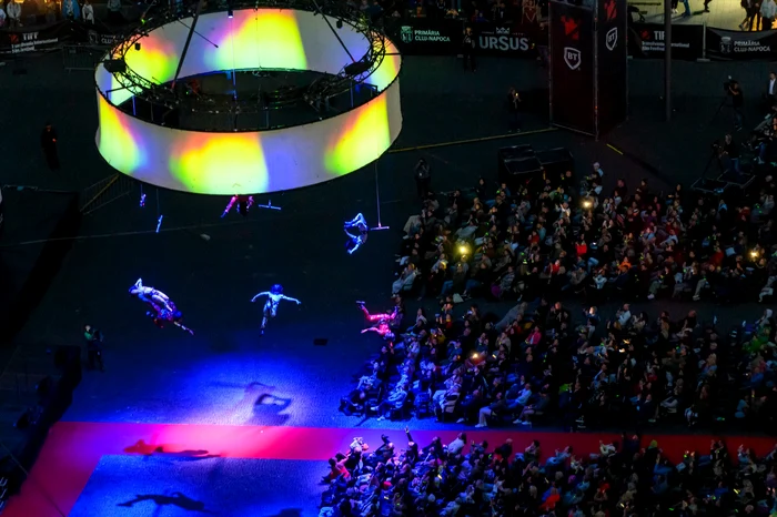 High dance in Piata Unirii.  PHOTO: TIFF/Nicu Cherciu