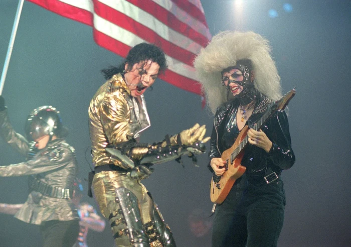 Michael Jackson and Jennifer Batten PHOTO Getty Images