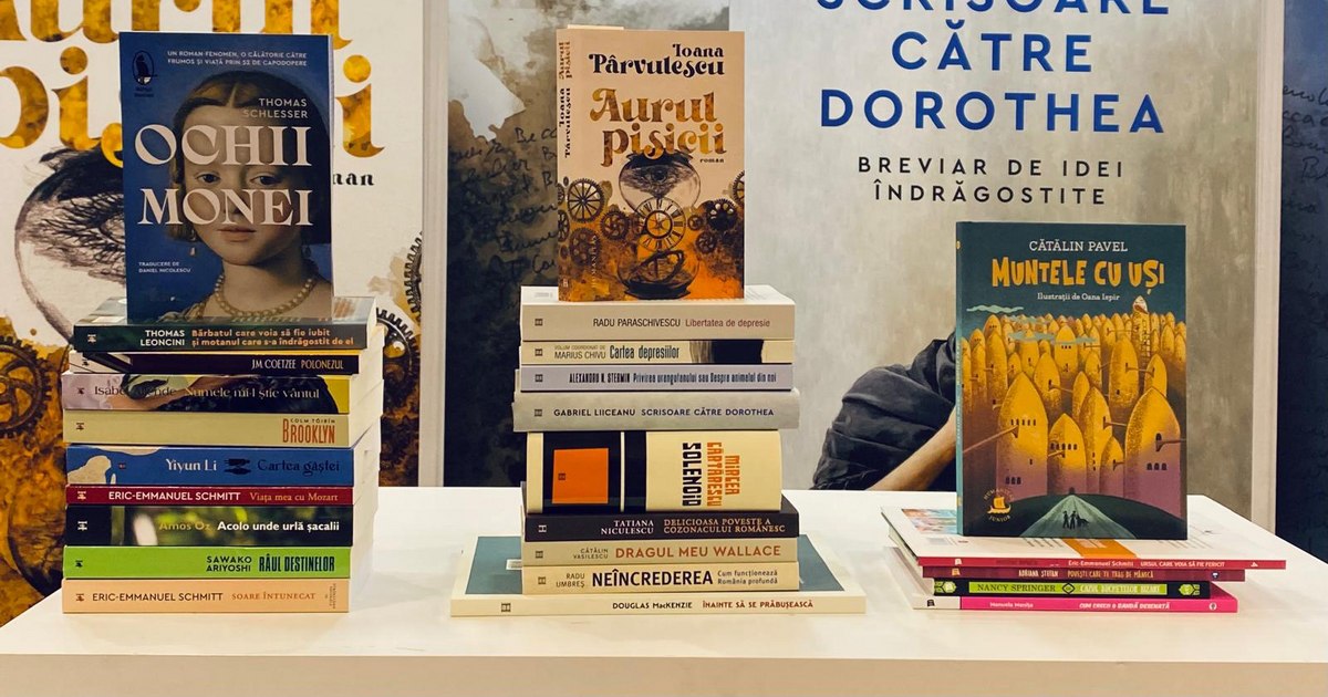 Best selling Humanitas titles at Bookfest.  Ioana Pârvulescu and Radu Paraschivescu, among the favorite writers