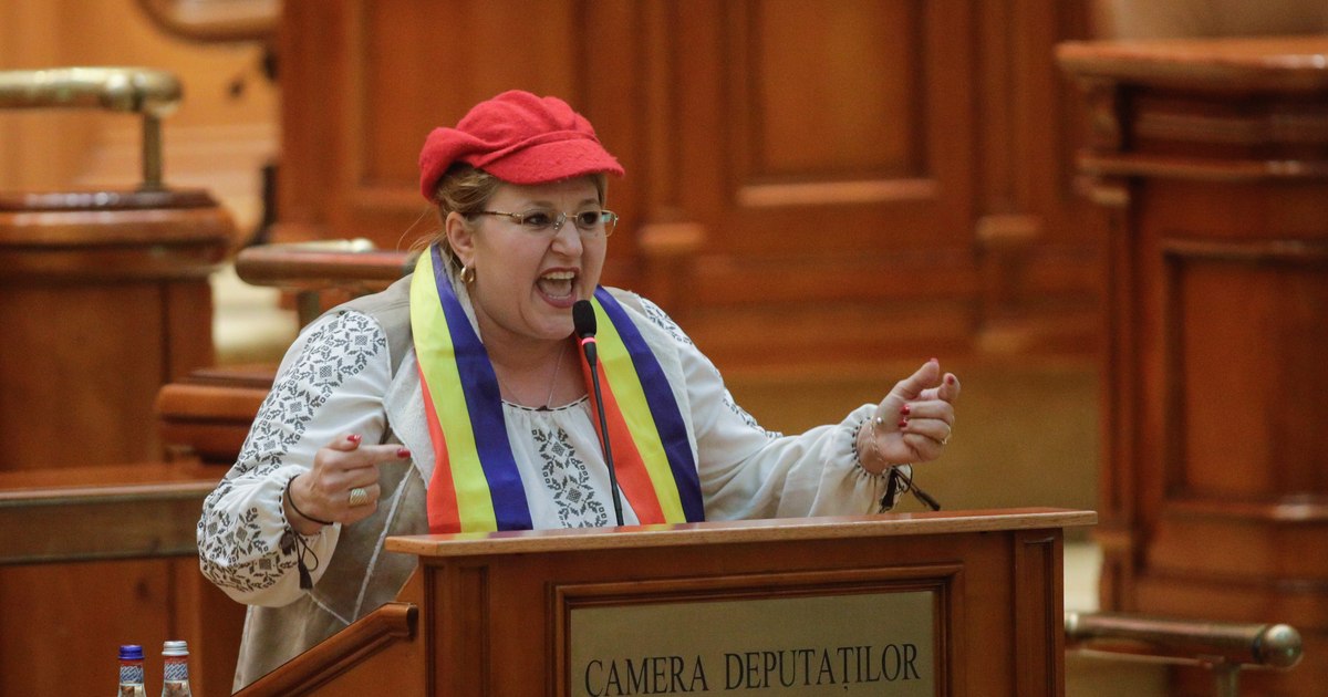 Diana Sosoacă announces her candidacy for the presidential elections: "I'm tired of the mess I've witnessed"