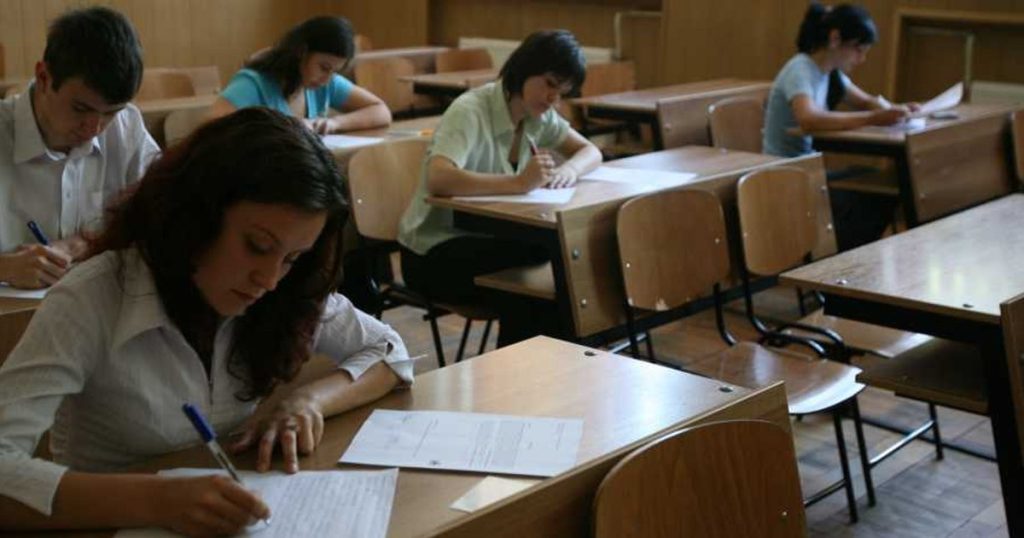 How to manage emotions during national exams.  "It is recommended to have relaxing activities before the exam"