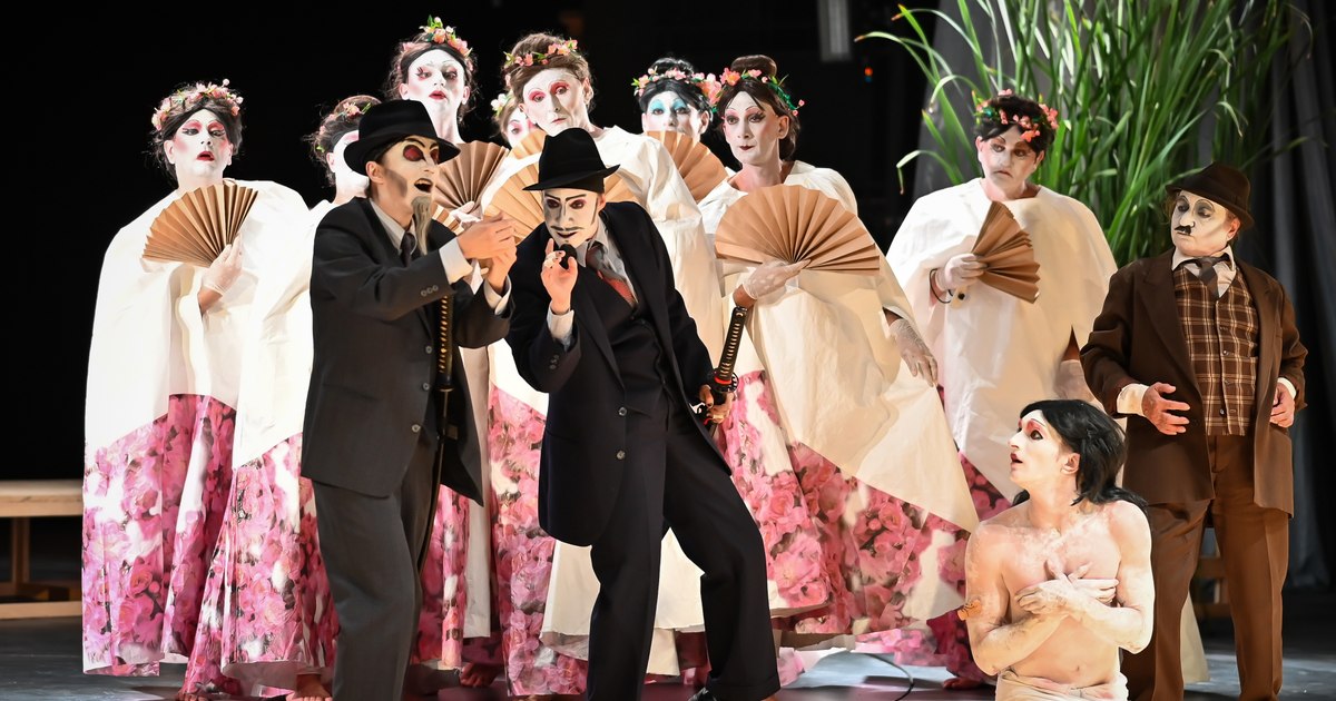 More than 30 theatre, music, dance and circus performances can be watched online this year at FITS