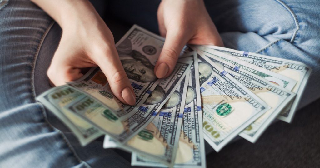 Romanians receive good news: yet another country officially recognizes working periods and the right to pension