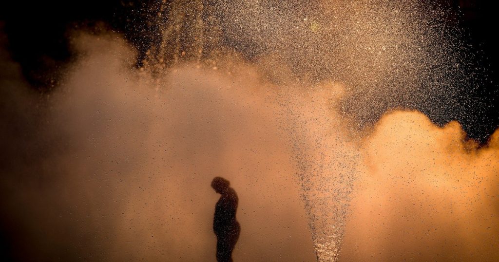 Heat code red.  Ministry of Health recommendations and drinks to stay away from