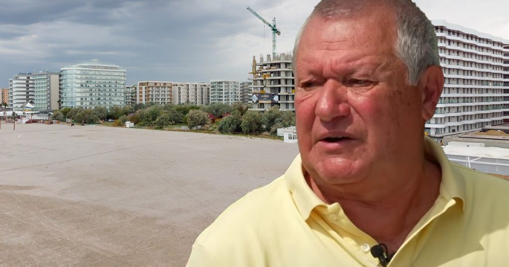 How many apartments did Cristian Șântăreanu buy in the Mamaia Nord Resort: "In the summer we go to the sea once a week"