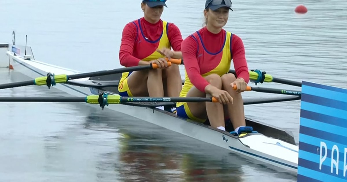 Olympic champions Bodnar and Radiş, qualified in the semi-finals in women's double rowing
