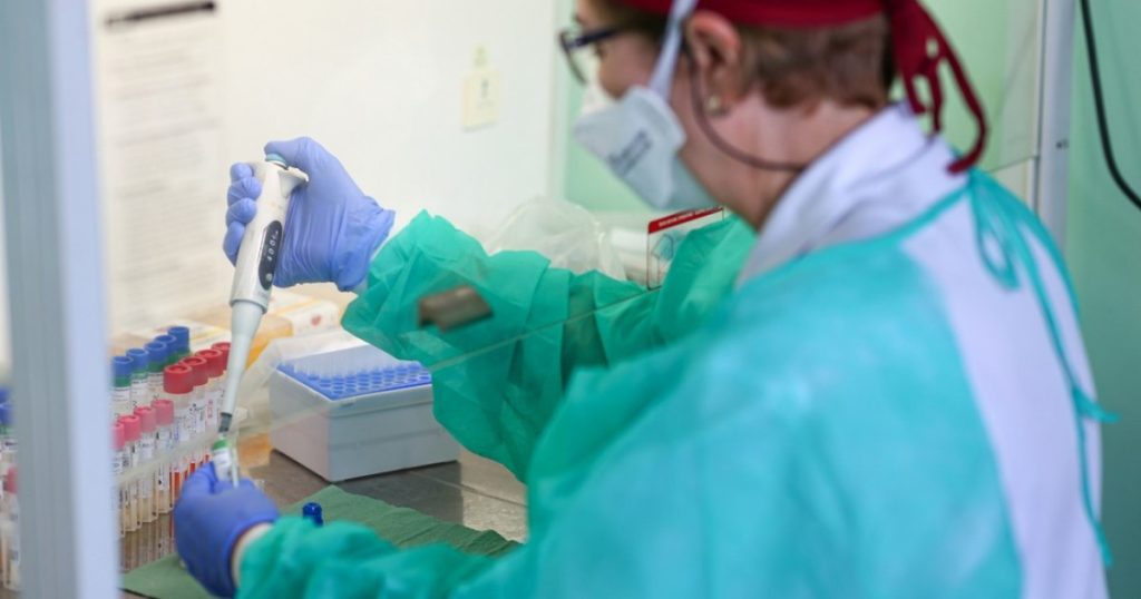 Rapid increase in the number of COVID cases.  What is the situation in the hospitals in Bucharest, Cluj and Iasi